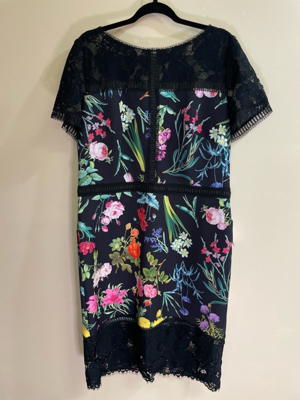 Tadashi Shoji Black Floral Lace Midi Dress